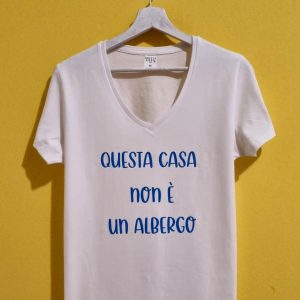 QUESTA CASA NON E’ UN ALBERGO