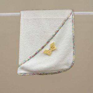 Triangolo da bagnetto con fiocco giallo Ninnaoh