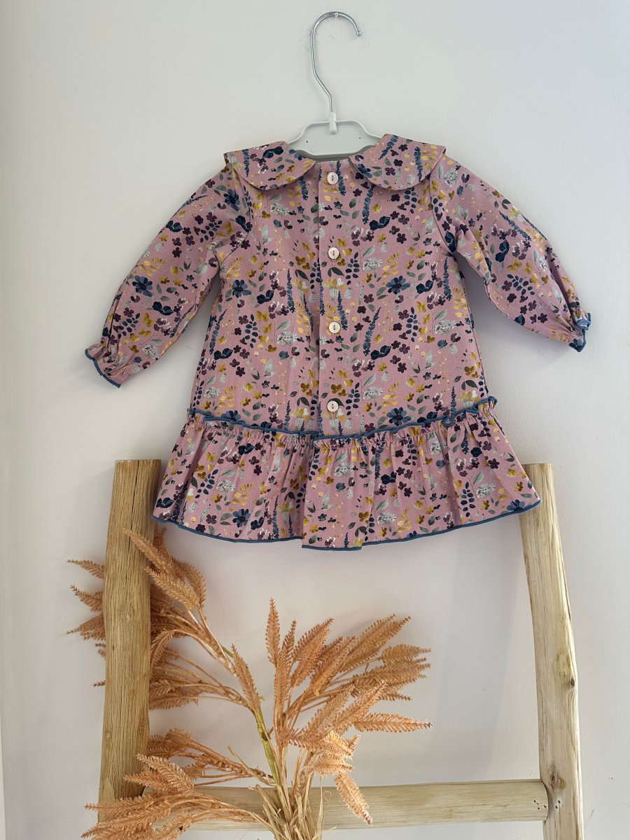 Vestito rosa a fiorellini con fiocco blu Mac Ilusion - immagine 4