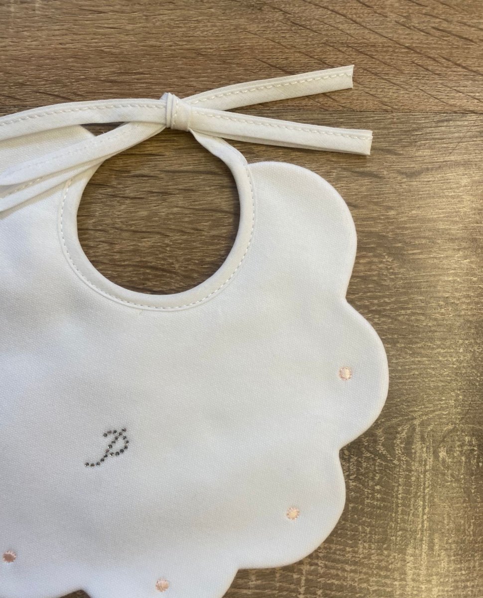 Bavetta bianca con ricami beige Petit - immagine 3