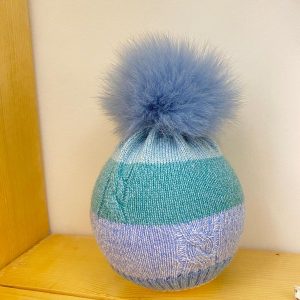 Cappellino in lana azzurro e verde