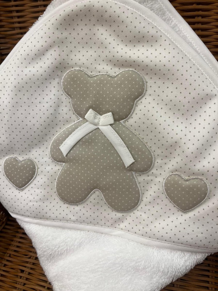 Triangolo orso con cuori e pois - immagine 3