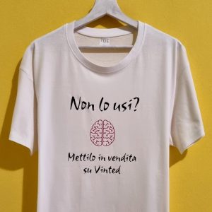 NON LO USI? METTILO IN VENDITA SU VINTED